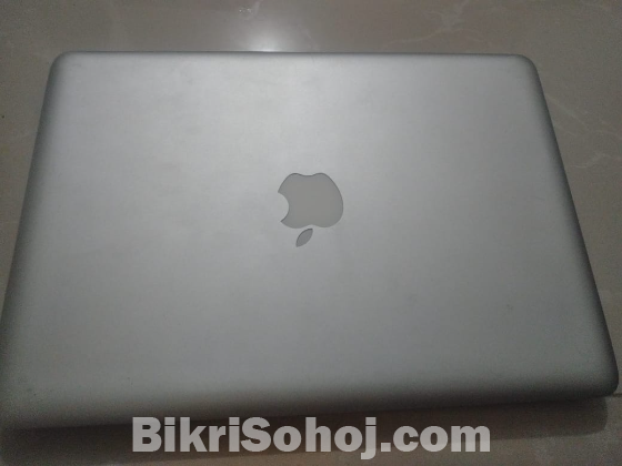 MacBook Pro i5 Laptop